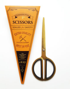 scissors circle gold