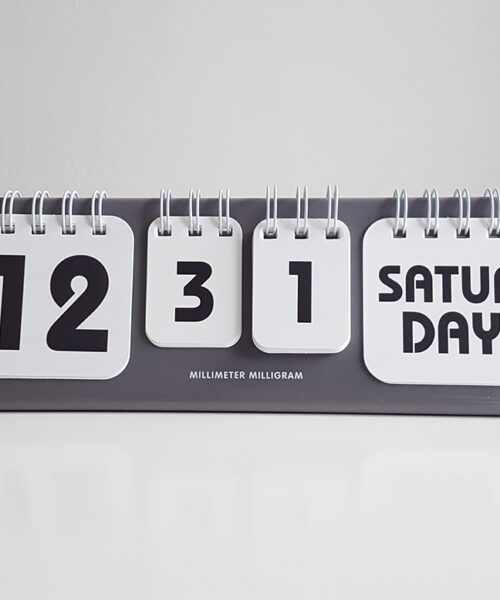 desk calendar grey